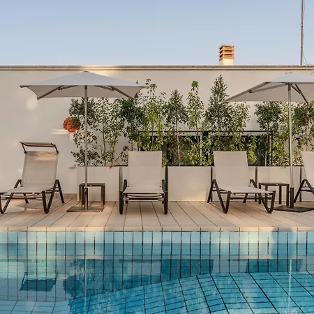 Renova Aparthotel