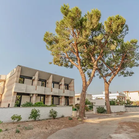 Aparthotel Renova 3*